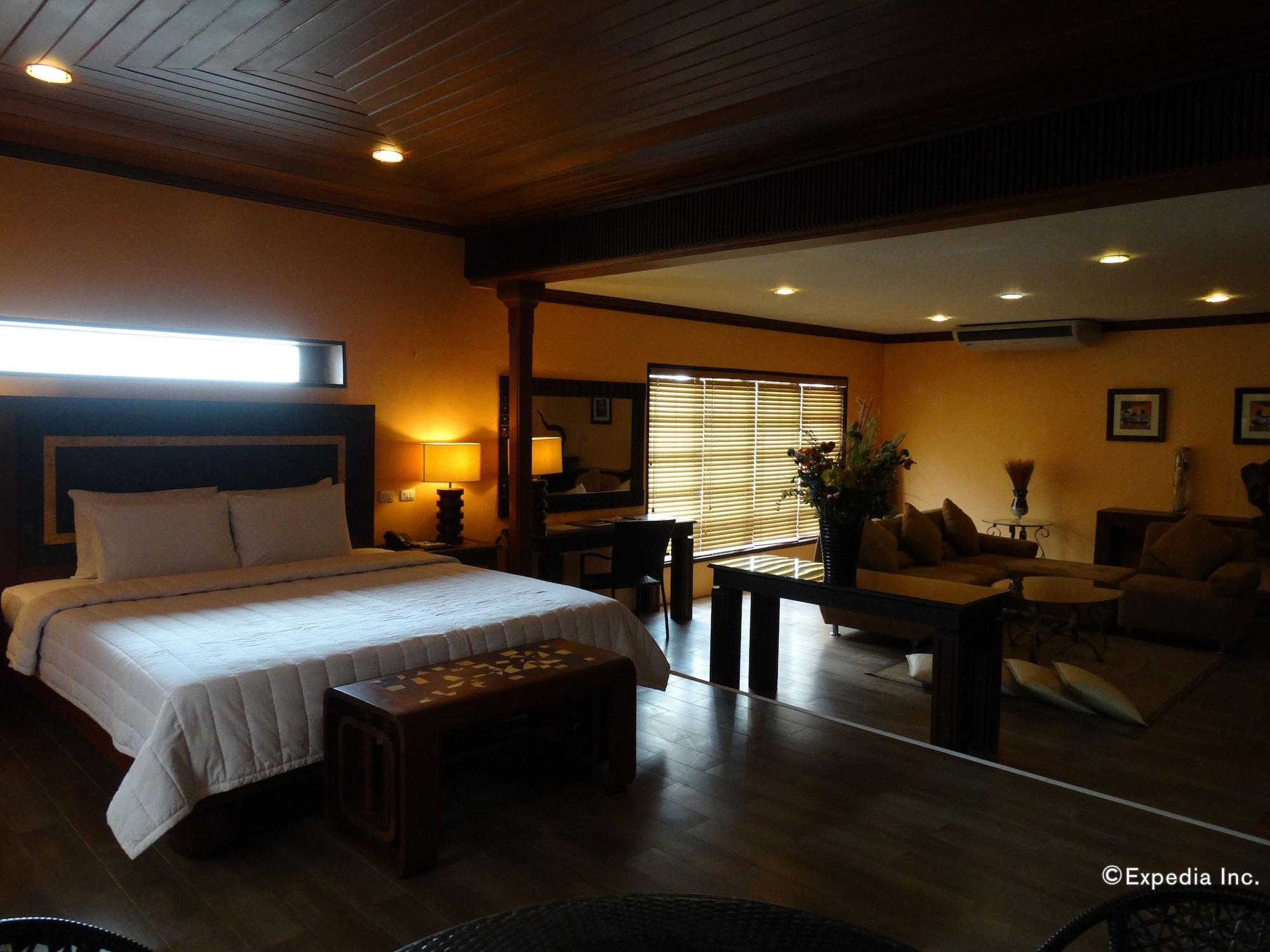 Citystate Asturias Hotel Palawan Puerto Princesa Eksteriør bilde