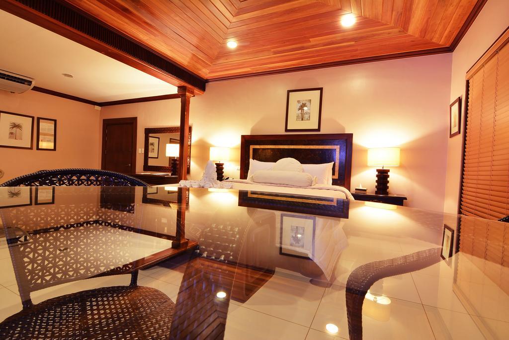 Citystate Asturias Hotel Palawan Puerto Princesa Eksteriør bilde